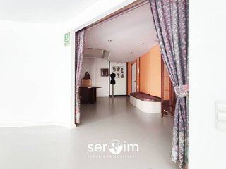 Oficina en venta en Eixample Nord – La Devesa en Girona