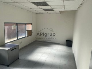 Nave industrial en venta en Sentmenat