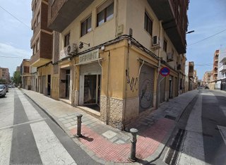 Local comercial en venta en Elda
