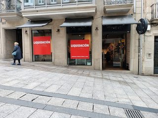 Local comercial en alquiler en Areal – Zona Centro en Vigo