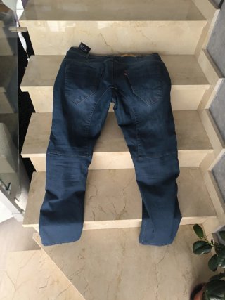 Pantalón vaquero moto con protecciones, t. 44, 46