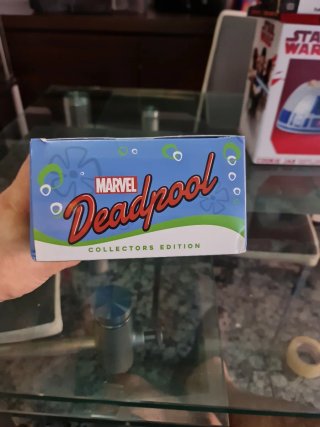 Funko Pop Deadpool Sirena + Camiseta Talla L