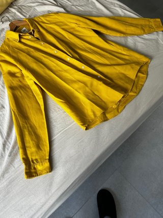 Camisa Zara Manga Larga Amarilla