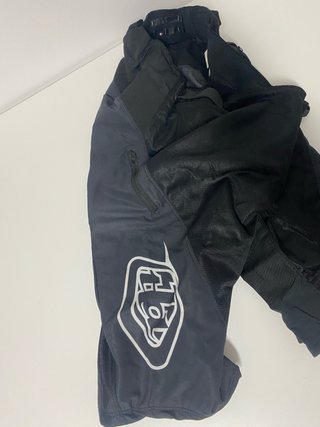 Pantalón corto MTB Troy Lee Designs nuevo