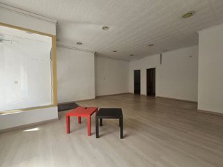 Local comercial en alquiler en Oliva pueblo en Oliva