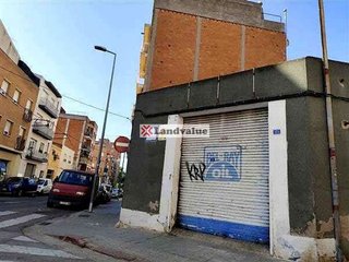 Terreno en venta en Creu de Barberà en Sabadell