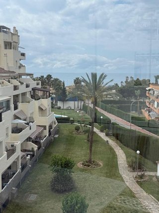Piso en alquiler en Torrequebrada en Benalmádena