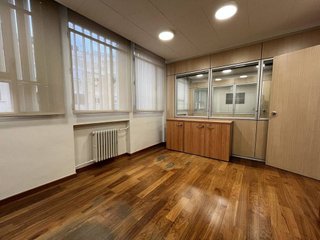 Oficina en alquiler en Vila de Gràcia en Barcelona
