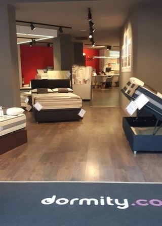 Local comercial en alquiler en El Poble Sec - Parc de Montjuïc en Barcelona