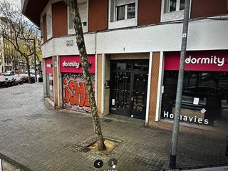 Local comercial en alquiler en El Poble Sec - Parc de Montjuïc en Barcelona