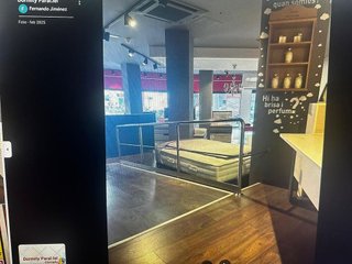 Local comercial en alquiler en El Poble Sec - Parc de Montjuïc en Barcelona