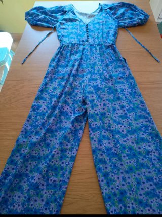 Mono estampado floral azul