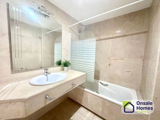 Piso en venta en Lomas de Marbella Club - Puente Romano en Marbella