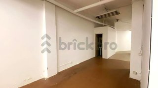 Local comercial en alquiler en Les Corts en Barcelona
