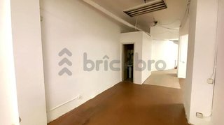 Local comercial en alquiler en Les Corts en Barcelona