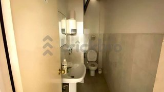 Local comercial en alquiler en Les Corts en Barcelona