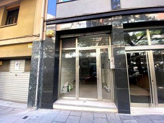 Local comercial en alquiler en Les Corts en Barcelona