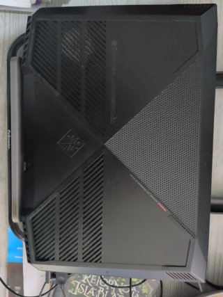Portátil HP Omen i7 8 Gen GTX 1050 16 RAM 1TB