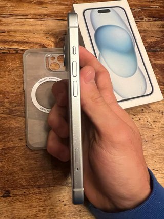 iPhone 15 100% Salute Batteria (originale!)