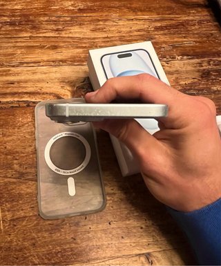 iPhone 15 100% Salute Batteria (originale!)