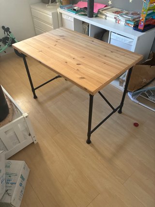 Mesa escritorio madera y metal