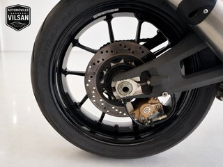 Ducati Monster 937 Amarilla