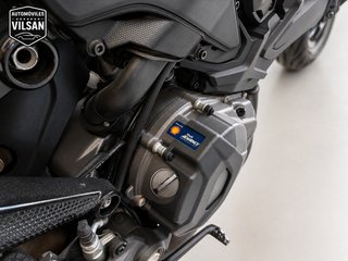 Ducati Monster 937 Amarilla
