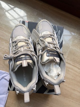 Scarpe Off-White Be Right Back