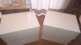 Mesillas cajonera blancas