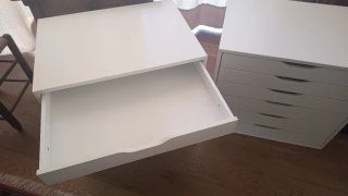 Mesillas cajonera blancas