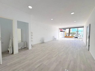 Local comercial en venta en Puerto Marina en Benalmádena