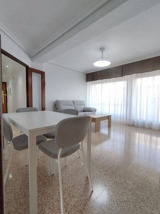 Piso en alquiler en Alcantarilla
