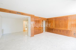 Piso en alquiler en San Pascual en Madrid