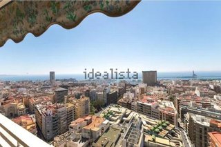 Piso en venta en Ensanche - Diputación en Alicante