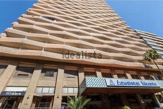 Piso en venta en Ensanche - Diputación en Alicante