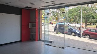 Local comercial en venta en Via Europa - Parc Central en Mataró