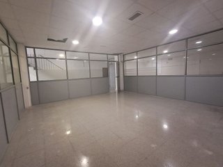 Local comercial en venta en Via Europa - Parc Central en Mataró