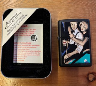 Zippo Art Romantic PlayBoy Art Man Woman Billar