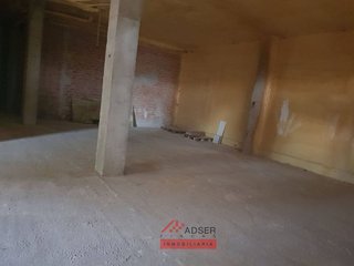 Local comercial en alquiler en Portillejo - Valdegastea en Logroño