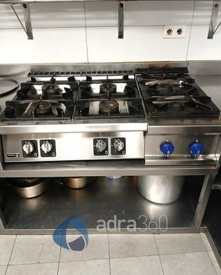 Local comercial en alquiler en San Adrián - La Cava en Logroño