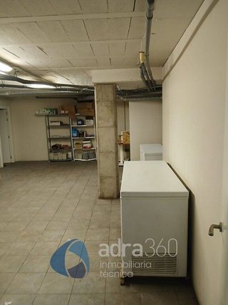 Local comercial en alquiler en San Adrián - La Cava en Logroño