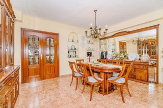 Casa adosada en venta en Atarfe