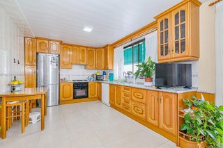 Casa adosada en venta en Atarfe