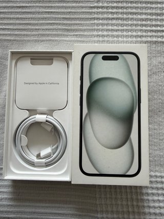 iPhone 15 256GB