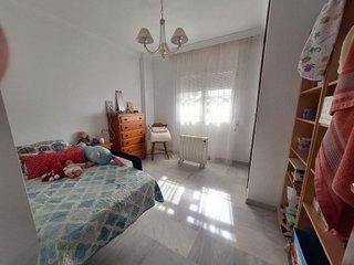 Casa pareada en alquiler en Avda. Federico Garcia Lorca - Nueva Estación Autobuses en Granada