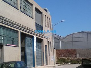 Nave industrial en venta en Premià de Dalt