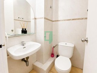 Local comercial en venta en Montigalà -Sant Crist en Badalona