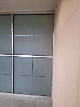 Mampara de oficina