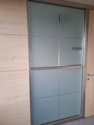 Mampara de oficina