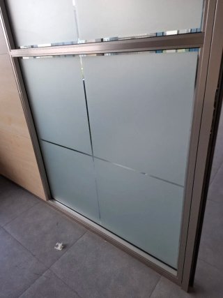 Mampara de oficina